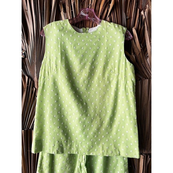 Vintage Neon Green Shorts Set Polka Dot Print Size Small 1960's - Picture 2 of 7